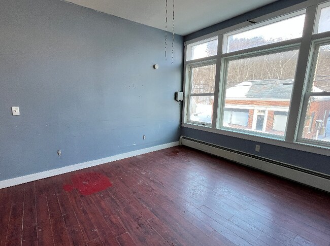 Foto del edificio - 342 Main St