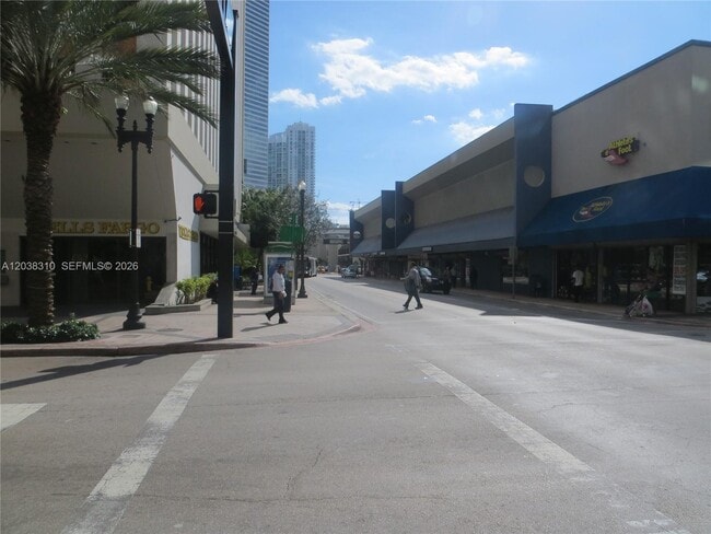 Building Photo - 111 E Flagler St