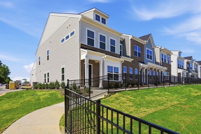 Building Photo - 149 Blue Melody Ave