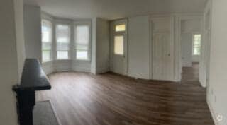 Building Photo - 155 E Central Ave