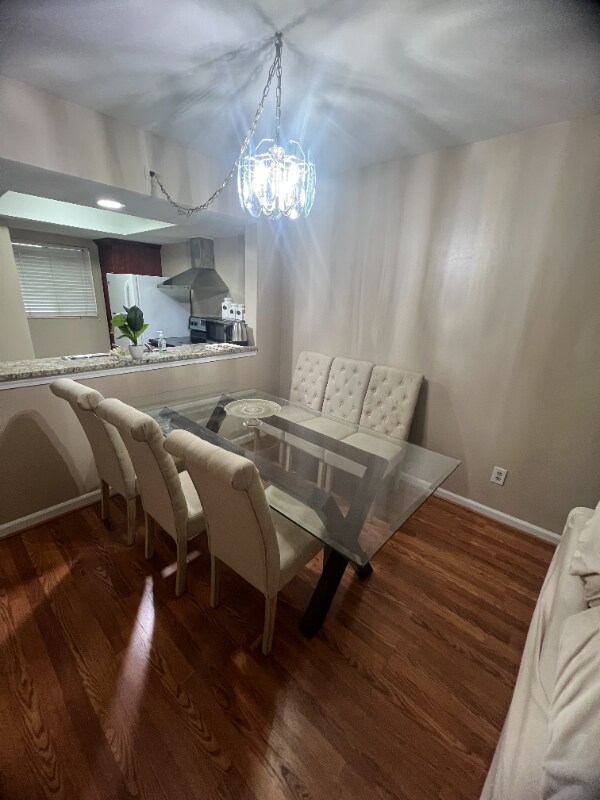 Foto principal - 700 Windsong Cir