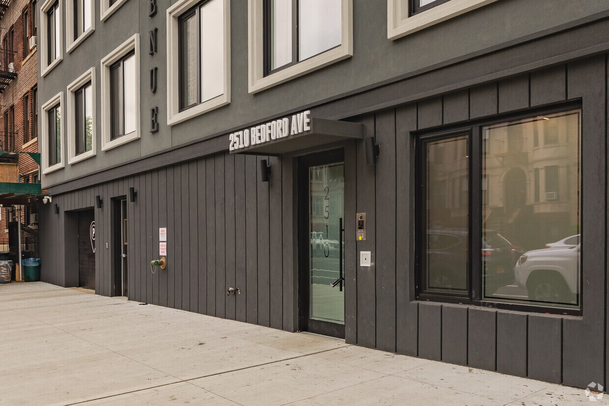 Foto del edificio - 2512 Bedford Ave