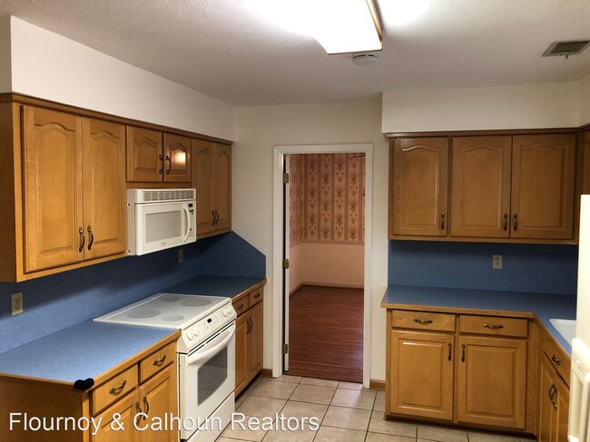 Building Photo - 3 br, 2 bath House - 5124 Sequoia Drive
