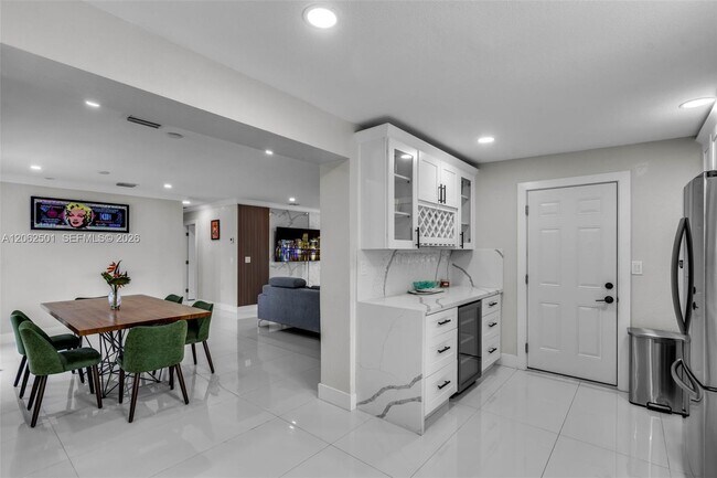 Foto del edificio - 3609 SW 23rd St