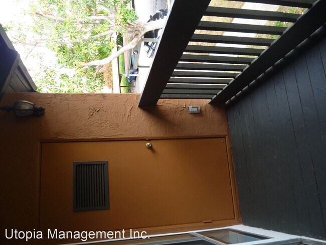Building Photo - 2 br, 2 bath House - 17189 W. Bernardo Dr....