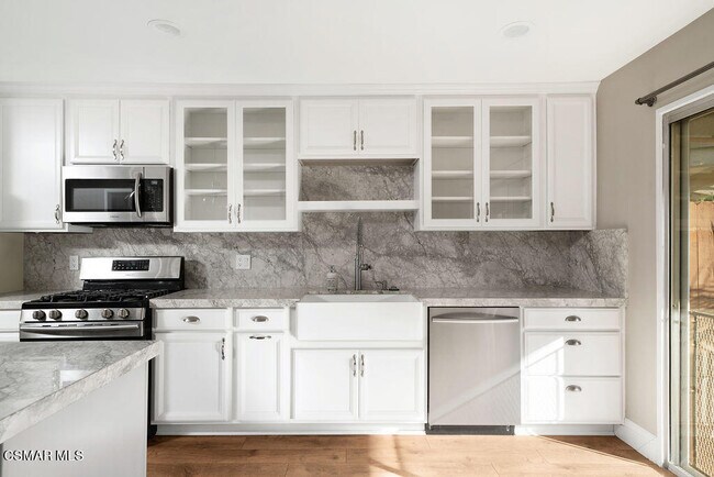 Foto del edificio - 1141 Bright Glen Cir