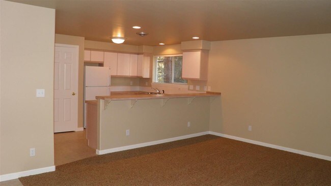 Foto del edificio - 1725 SW Forest Ridge Ave