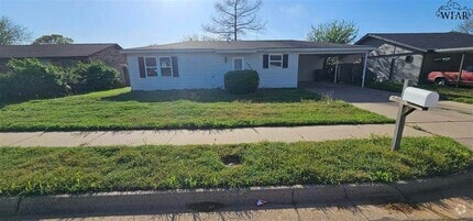 Building Photo - 1620 Grandview W