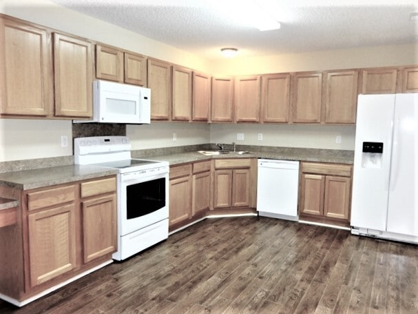 Foto del edificio - 429 Cabrill Dr