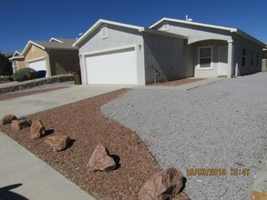 Building Photo - 5249 Cats Eye Rd