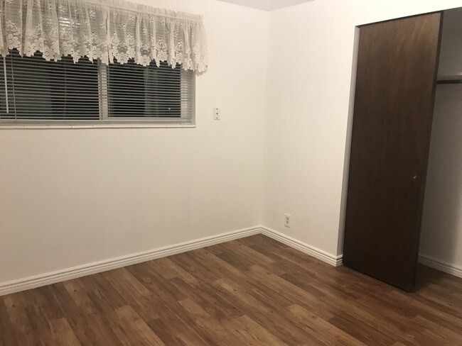 Building Photo - 7520 S 2840 W