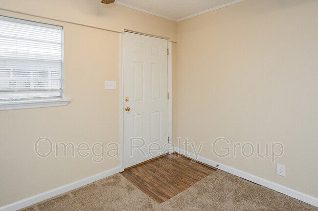 Building Photo - 1586 Arcade Terrace