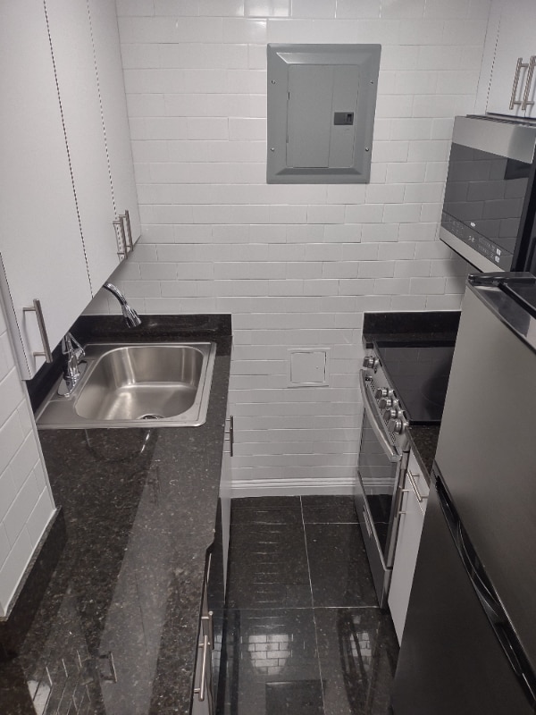 Photo - W. 55th St, 7th Ave Apartment