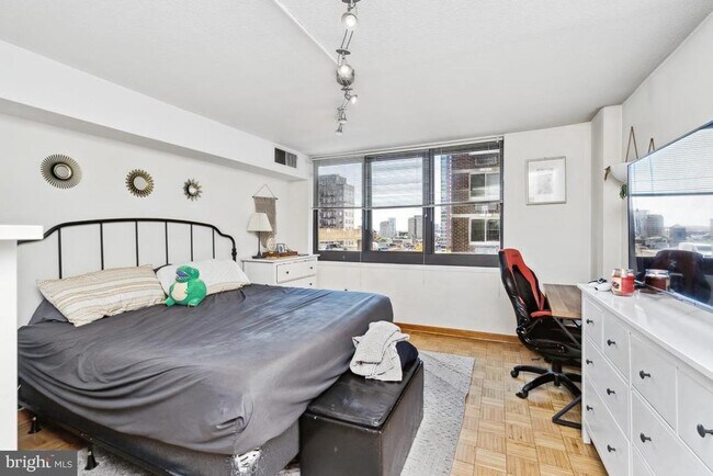 Foto del edificio - 1420 Locust St