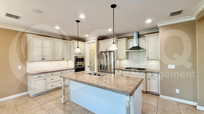 Foto del edificio - 220 E Horseshoe Dr