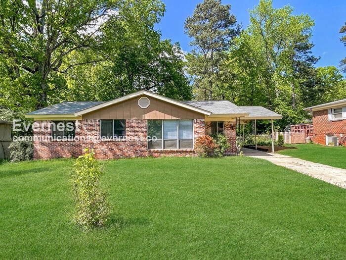 Foto principal - 244 E Haven Dr