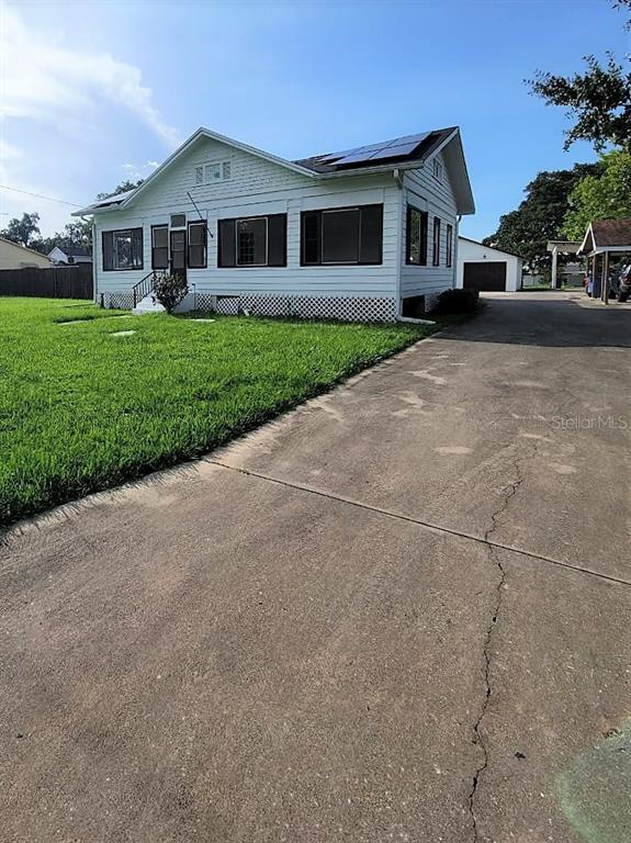 Foto principal - 1708 Main St