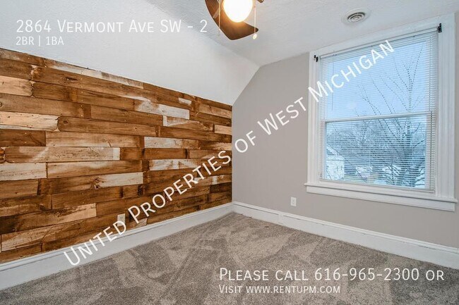 Foto del edificio - Available Now | Cute 2 Bedroom, 1 Bathroom...
