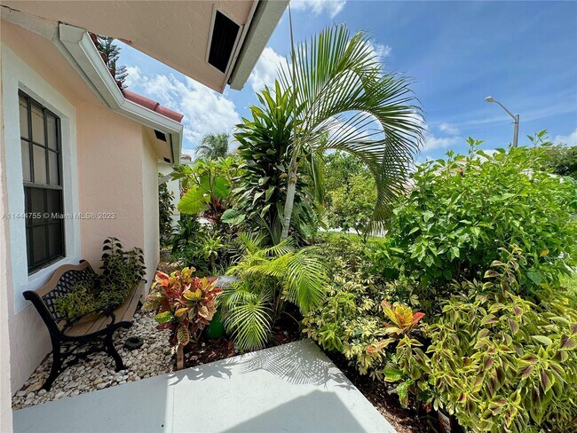 Foto del edificio - 5612 American Cir