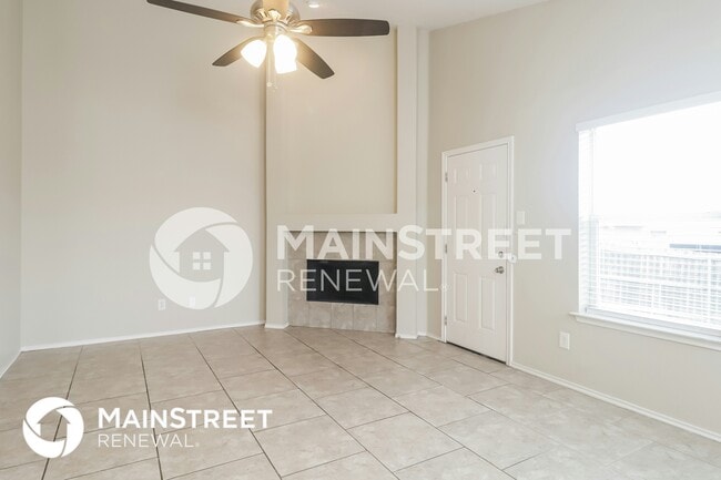 Building Photo - 1229 Spring Water Dr