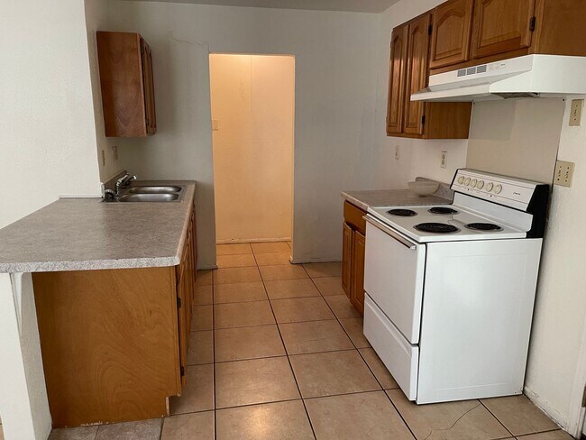 Building Photo - Heritage 2 bedroom