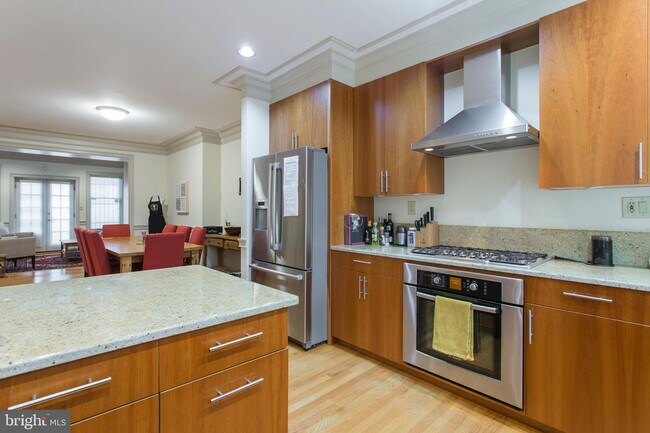 Foto del edificio - 2309 Waverly St
