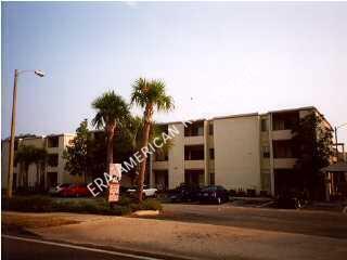 Building Photo - 209 Miracle Strip Pkwy