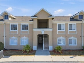 Building Photo - 6436 Cypressdale Dr