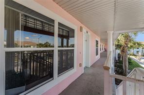 Foto del edificio - 3153 Sun Lake Ct