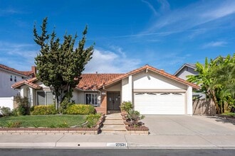 Building Photo - 27531 Cenajo