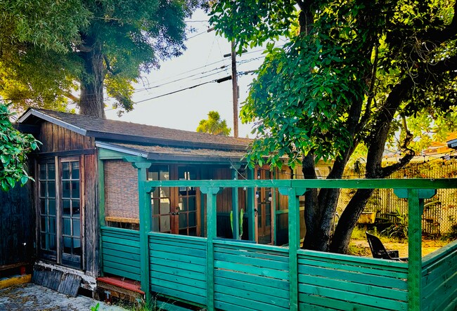 Private patio - 2181 W 29th Pl