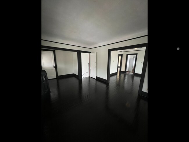 Foto del edificio - 8310 Bryden St
