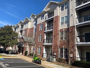Building Photo - 1581 Spring Gate Dr.