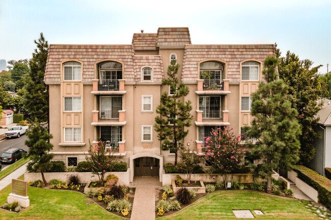 Building Photo - Lido Apartments - 2810 S Sepulveda