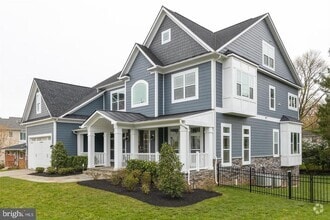 Building Photo - 6829 Rosemont Dr