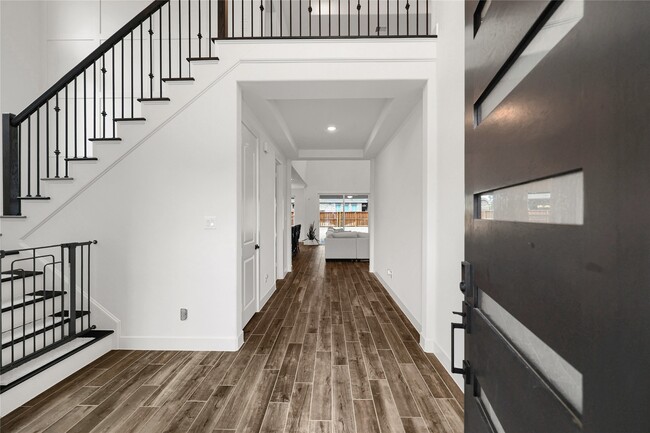 Foto del edificio - 28206 Clear Breeze Ct