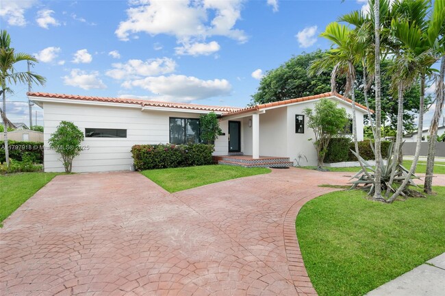 Foto del edificio - 1921 SW 84th Ct