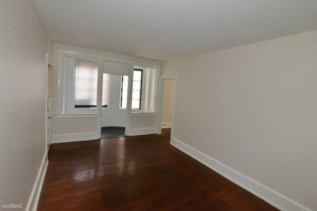Building Photo - 1416 Hampton Blvd