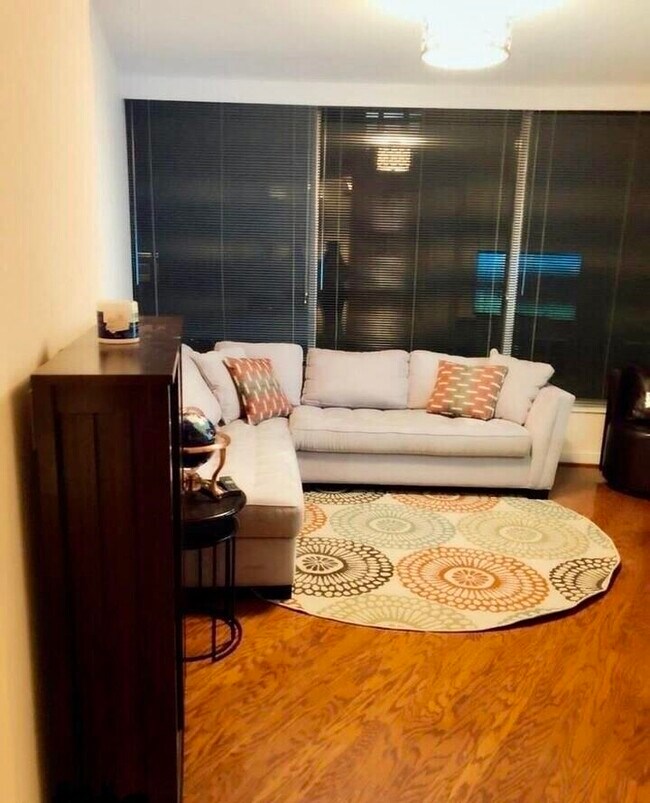 Foto del edificio - 3888 Peachtree Rd