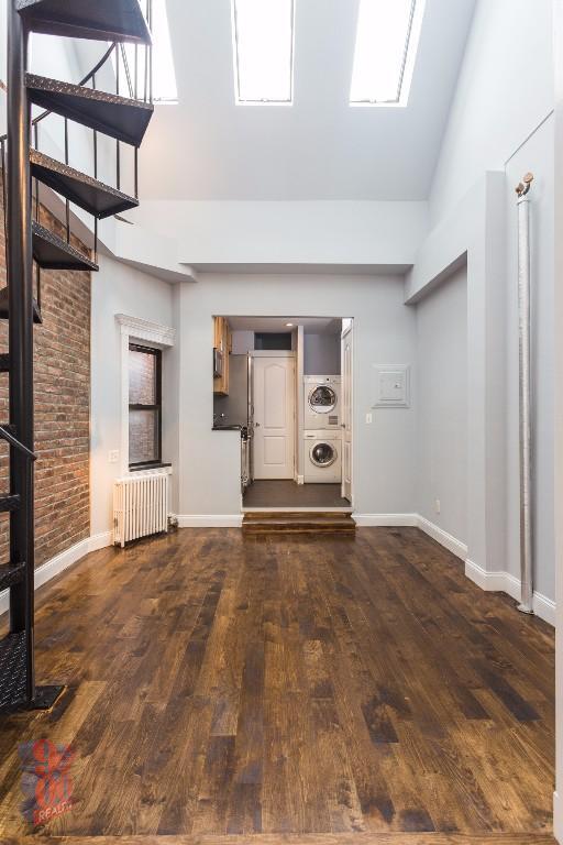 Building Photo - 722 Tenth Ave (49th & 50th St), #5A