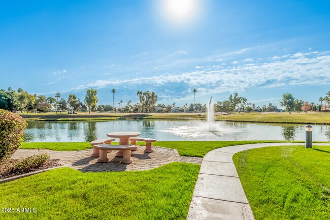 Foto del edificio - 7401 W Arrowhead Clubhouse Dr