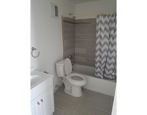 Building Photo - 451 School St