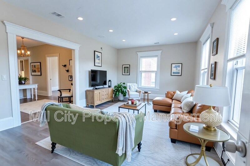 Foto principal - 261 Orange St