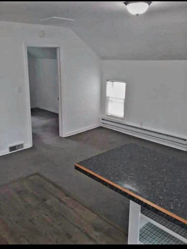 Building Photo - 1414 5th Ave S