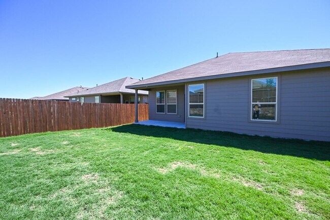 Foto del edificio - Updated 4 Bedroom, 2 Full Baths Boyd TX