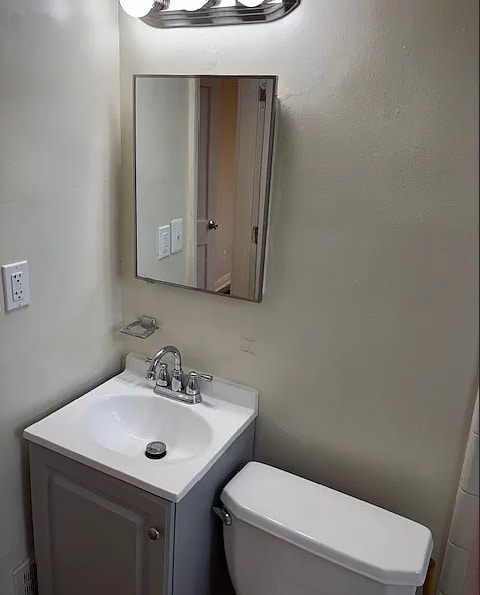 Foto del edificio - 752X Lane St Baltimore, MD 21224