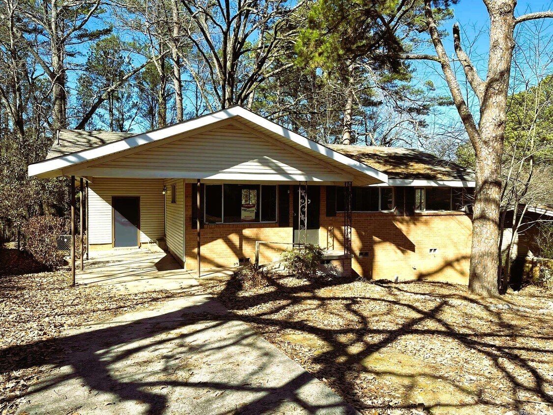 33 Glenmere Dr, Little Rock, AR 72204 House Rental in Little Rock, AR