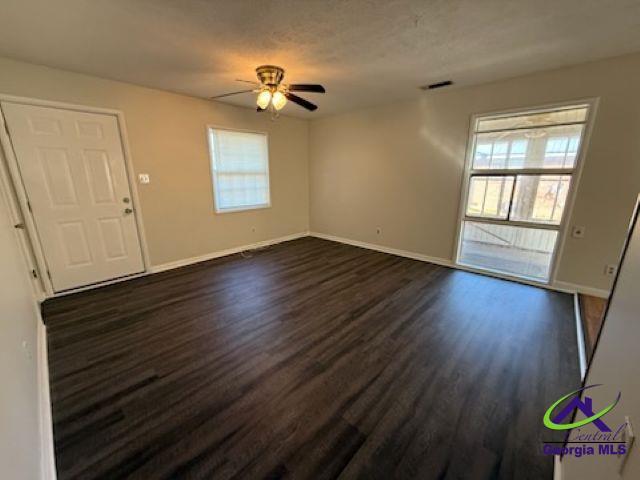 Foto del edificio - 318 Bruce St