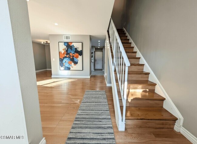 Building Photo - 28713 Conejo View Dr
