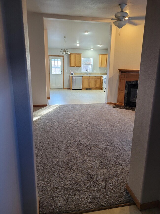 Photo - 2484 Carriage Dr House